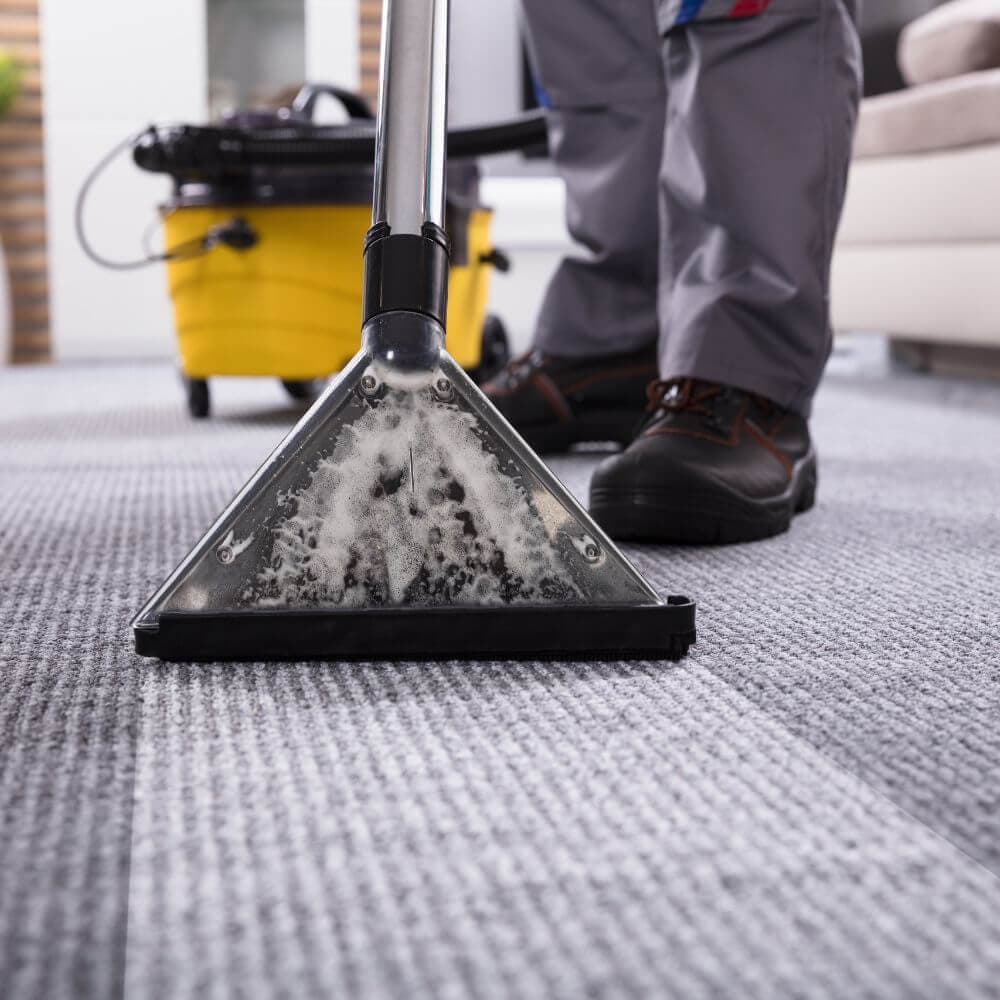 Zelf vloerkleed reinigen: wat kan wel en wat kun je beter niet doen