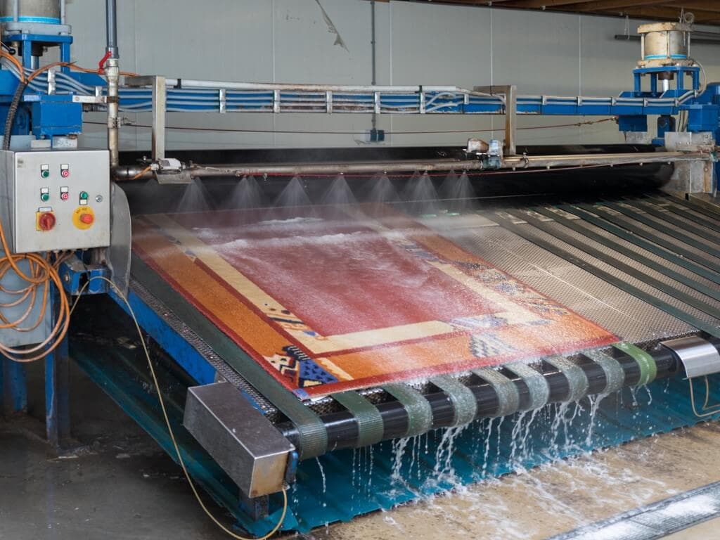 Rug cleaning specialist at work